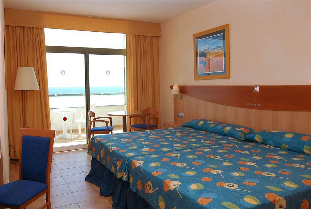 Hotel Servigroup Marina Mar Мохакар Екстериор снимка