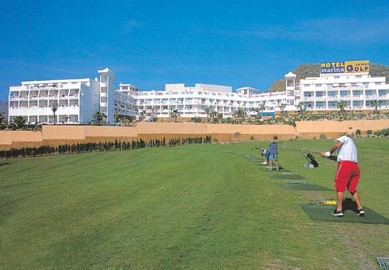 Hotel Servigroup Marina Mar Мохакар Екстериор снимка